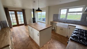 Photo 42- click for photo gallery